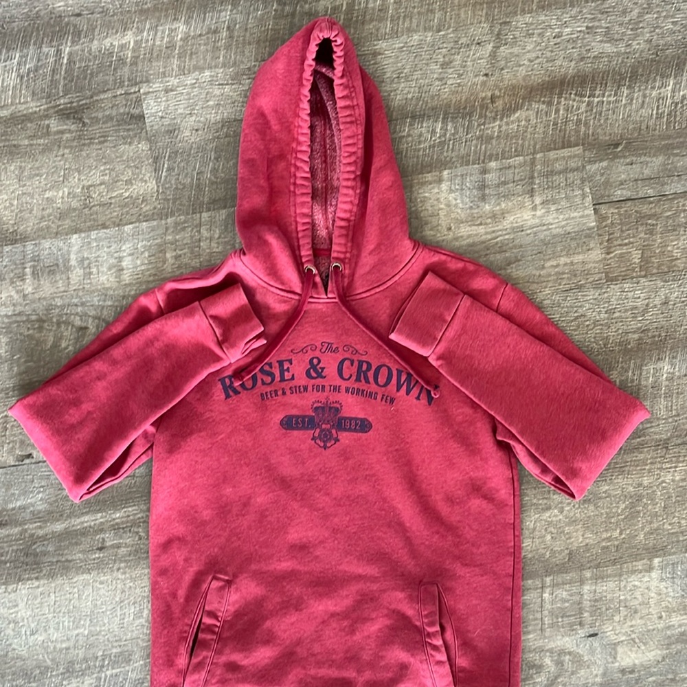 Disney World Epcot Rose and Crown Sweatshirt